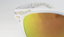Cargar imagen en el visor de la galería, Gafas de Sol 'Filigrana'