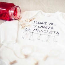 Cargar imagen en el visor de la galería, Body para bebés falleros. Llegué yo y empezó la mascletà.