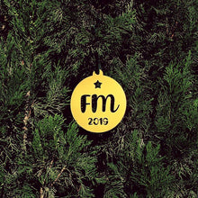 Cargar imagen en el visor de la galería, Bola de metacrilato para árbol de navidad. Fallera Mayor.