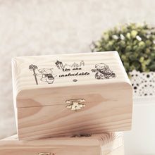 Cargar imagen en el visor de la galería, Caja de madera con dibujo fallero para guardar las cenizas de tu falla.
