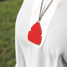 Cargar imagen en el visor de la galería, Collar de metacrilato rojo con forma de peineta.