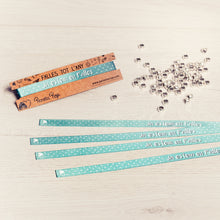 Cargar imagen en el visor de la galería, Pulsera fallera 'Ja estem en Falles'.