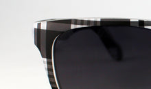 Cargar imagen en el visor de la galería, Gafas de Sol &#39;Mocador faller&#39;
